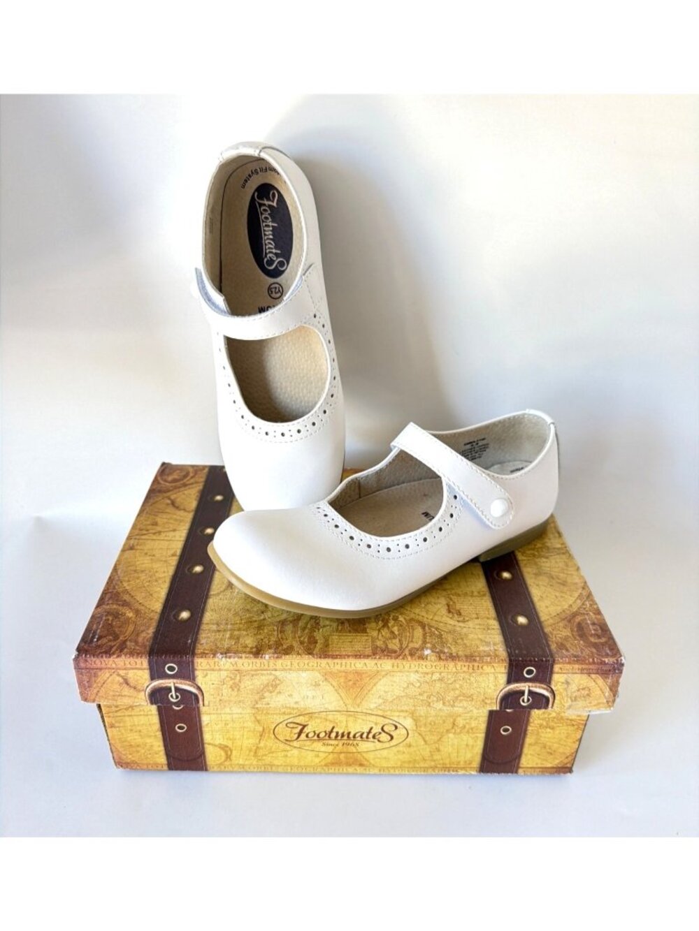 Footmates Emma Mary Jane Girls Size Y 2.5